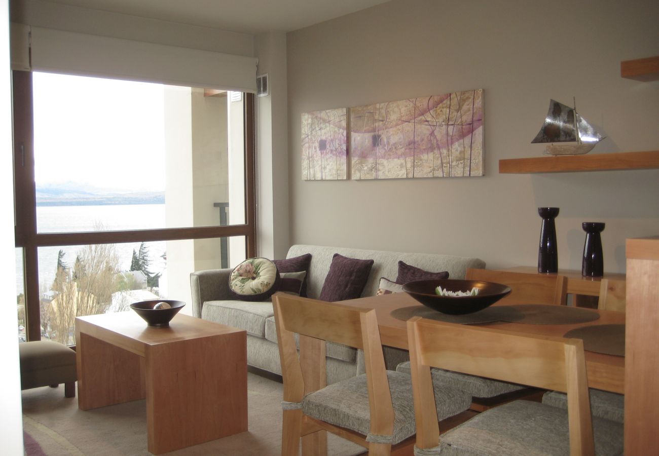 Apartamento en San Carlos de Bariloche - Terrazas del Lago II N con vistas al lago y estaci