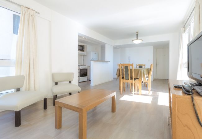 Apartamento en San Carlos de Bariloche - Doriasa, con vista al lago y estacionamiento Apartamento en San Carlos de Bariloche - Doriasa, con vista al lago y estacionamiento