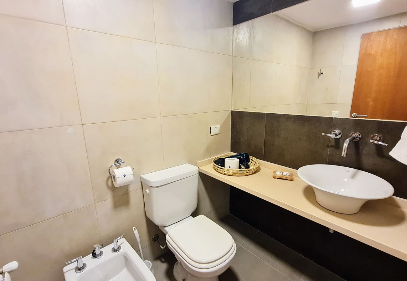 Estudio en San Carlos de Bariloche - Dto. Aupa! en barrio céntrico