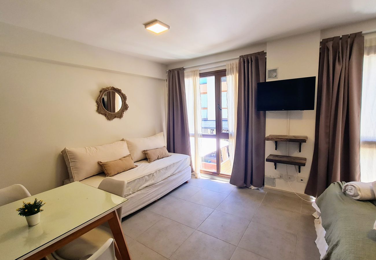 Estudio en San Carlos de Bariloche - Dto. Aupa! en barrio céntrico