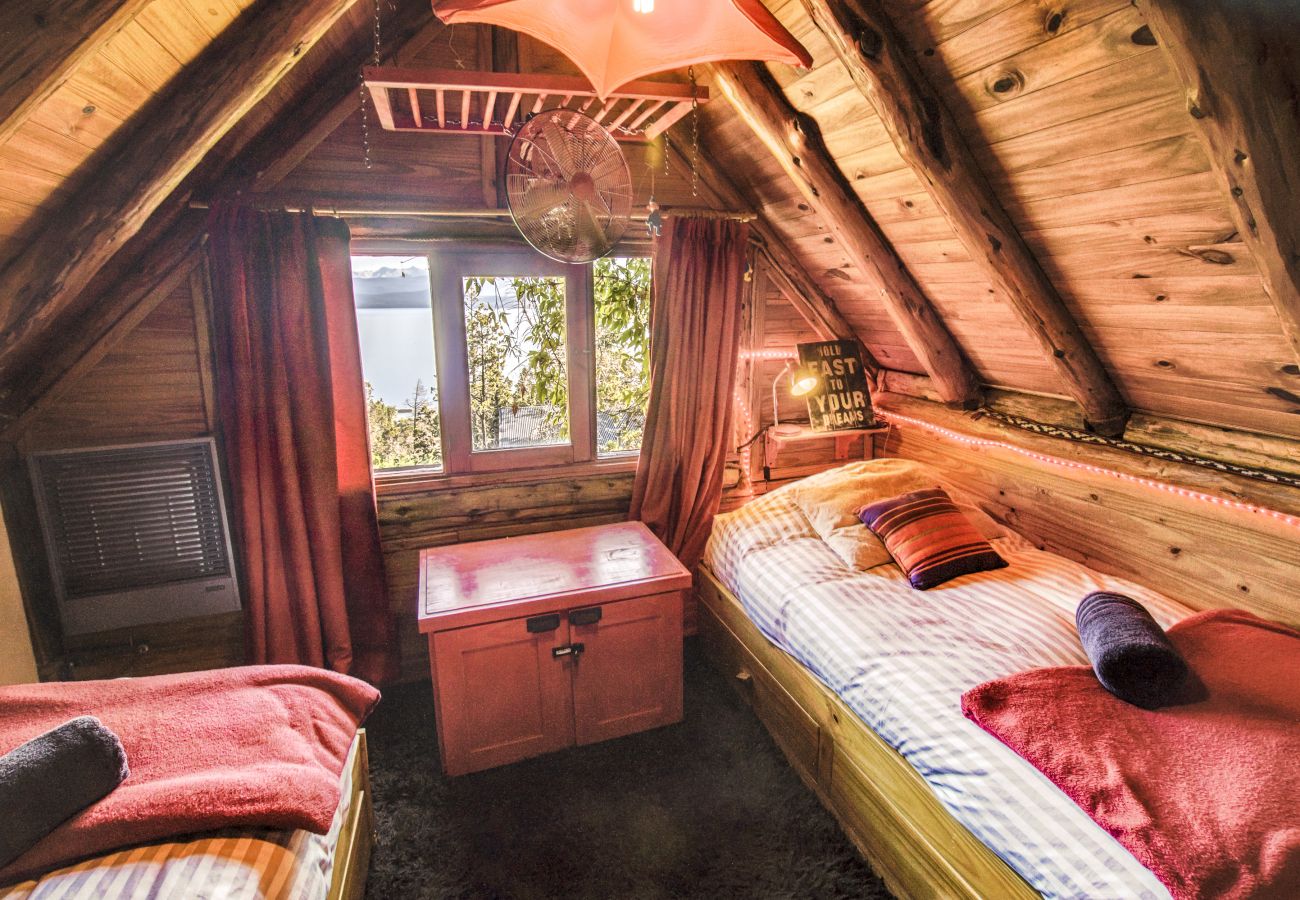 Casa en San Carlos de Bariloche - Rustica y Encantadora con vista al Lago