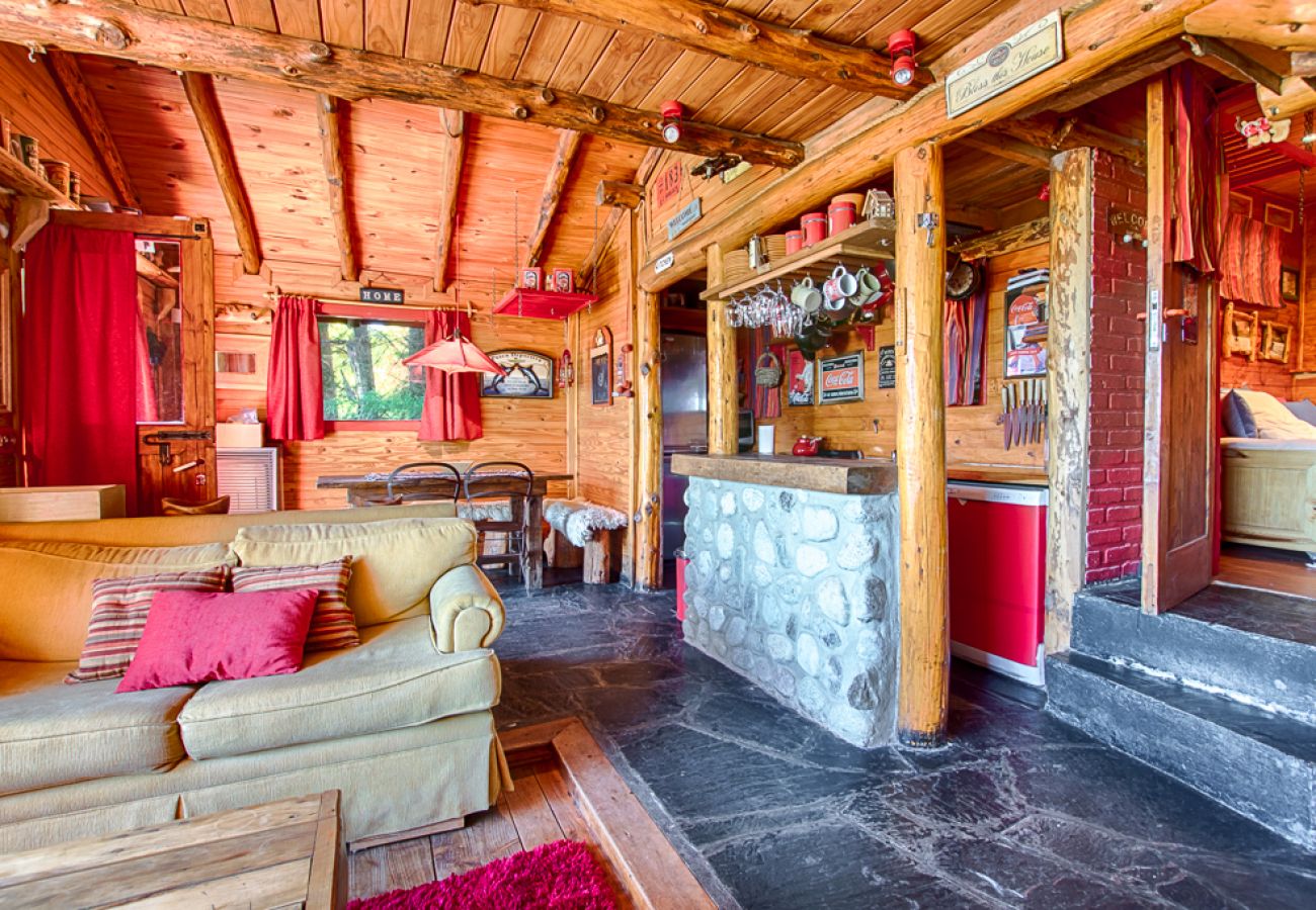 Casa en San Carlos de Bariloche - Rustica y Encantadora con vista al Lago