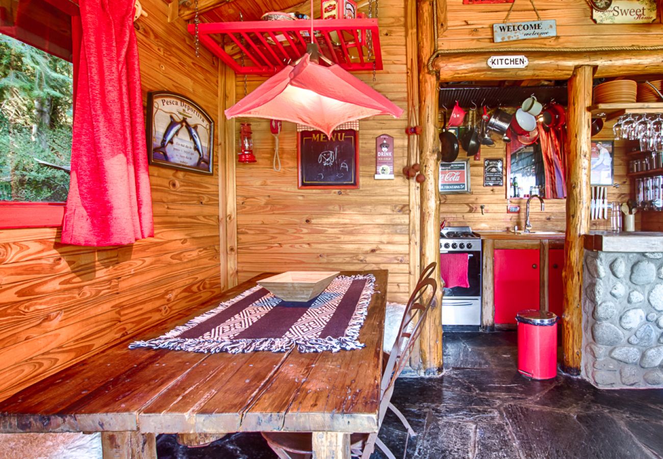 Casa en San Carlos de Bariloche - Rustica y Encantadora con vista al Lago