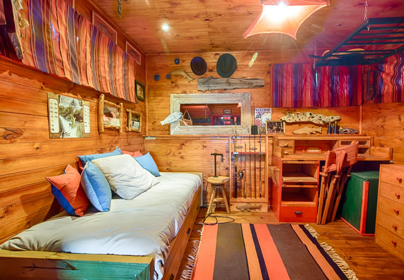 Casa en San Carlos de Bariloche - Rustica y Encantadora con vista al Lago