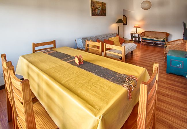 Apartamento en San Carlos de Bariloche - El Coral departamento con estacionamiento Apartamento en San Carlos de Bariloche - El Coral departamento con estacionamiento