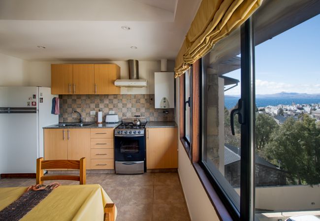 Apartamento en San Carlos de Bariloche - El Coral departamento con estacionamiento Apartamento en San Carlos de Bariloche - El Coral departamento con estacionamiento