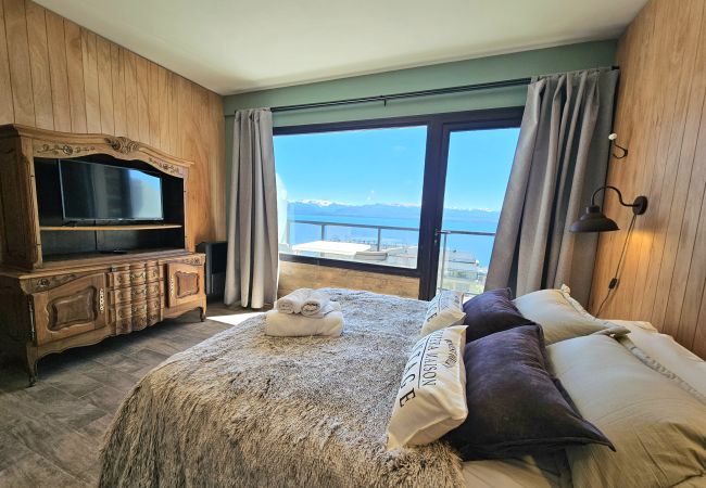 Estudio en San Carlos de Bariloche - El Suizo II departamento con vista al lago y Terra Estudio en San Carlos de Bariloche - El Suizo II departamento con vista al lago y Terra
