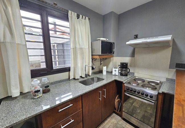 Estudio en San Carlos de Bariloche - Suizo I con vista al lago, Terraza y Estac. Estudio en San Carlos de Bariloche - Suizo I con vista al lago, Terraza y Estac.