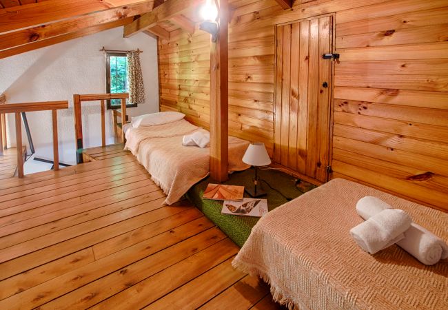 Casa en San Carlos de Bariloche - Casa Los Cerezos con estacionamiento Casa en San Carlos de Bariloche - Casa Los Cerezos con estacionamiento
