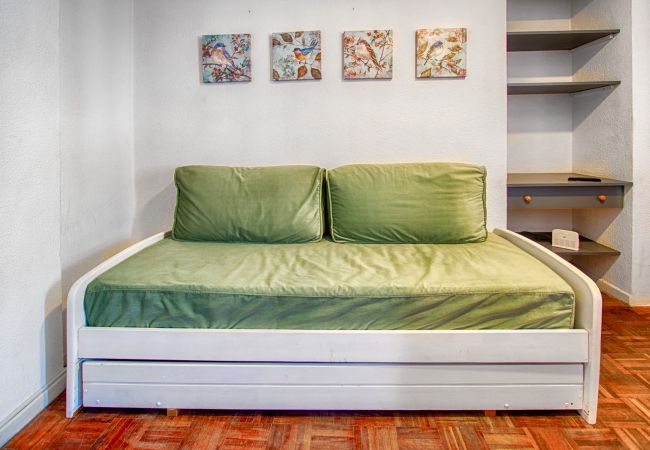 Apartamento en San Carlos de Bariloche - Simple, a una cuadra de todo! Apartamento en San Carlos de Bariloche - Simple, a una cuadra de todo!