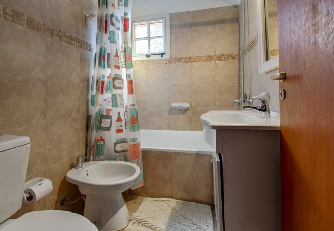 Casa en San Carlos de Bariloche - Sakura, perfecto para 4 con parrilla y Jardín Casa en San Carlos de Bariloche - Sakura, perfecto para 4 con parrilla y Jardín