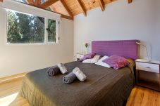 Casa en San Carlos de Bariloche - Dto. Sakura, perfecto para 4 con parrilla y Jardín