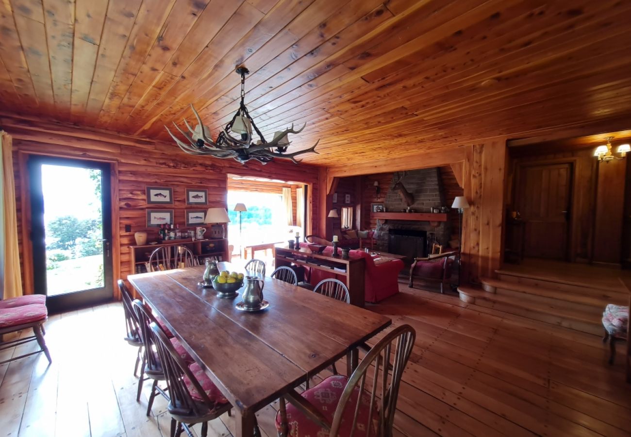 Casa en San Carlos de Bariloche - Hermosa casa en Llao Llao - TARIFA EN DOLARES