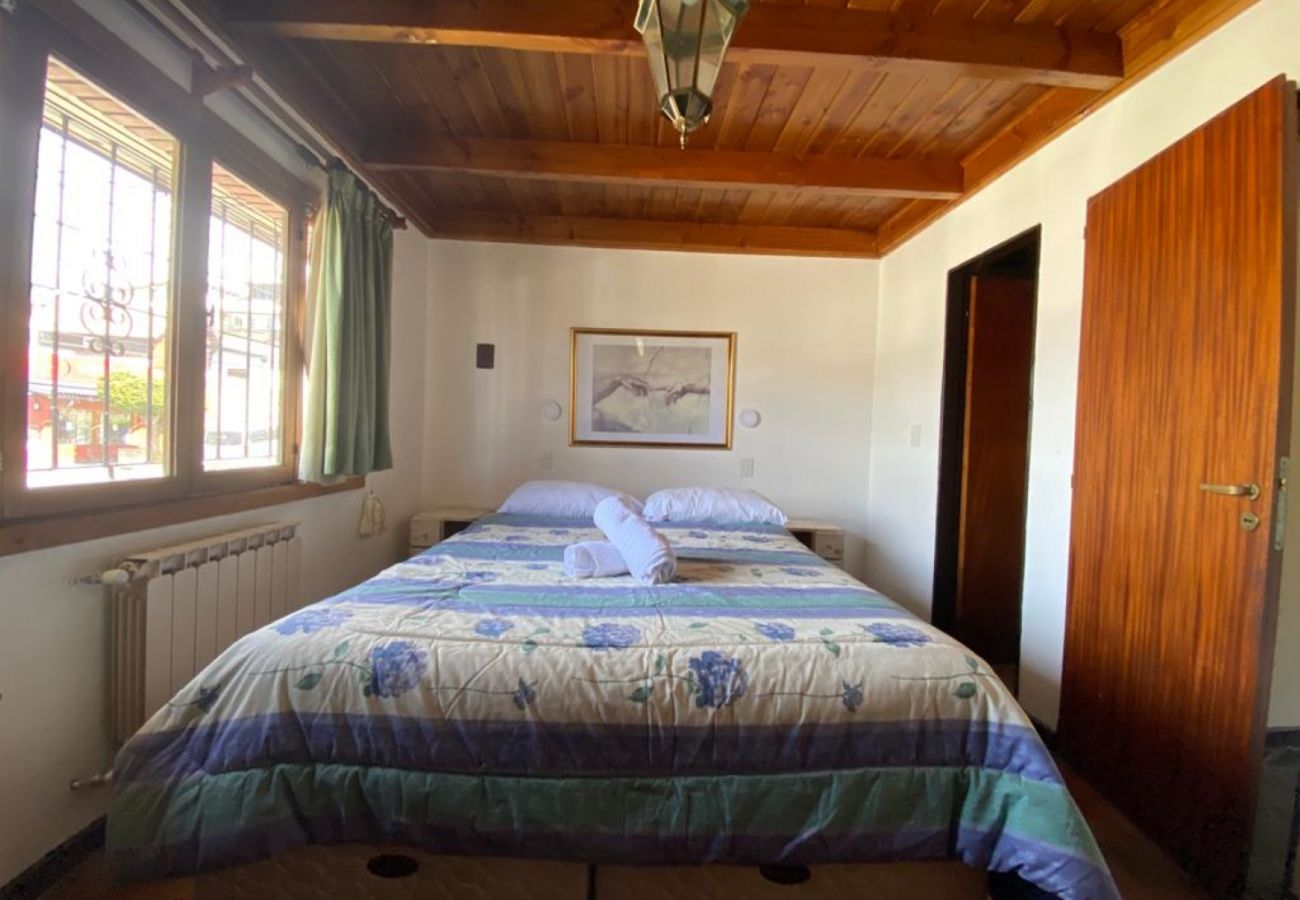 Casa en San Carlos de Bariloche - Casa Fatma con Parrilla en pleno centro