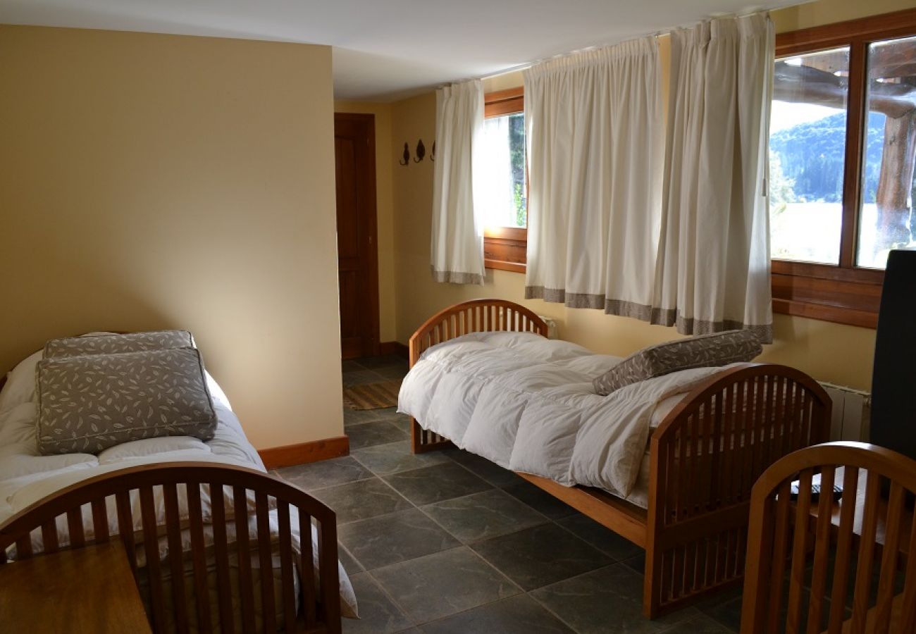 Casa en San Carlos de Bariloche - Casa sobre el lago UF2 - TARIFA EN DOLARES