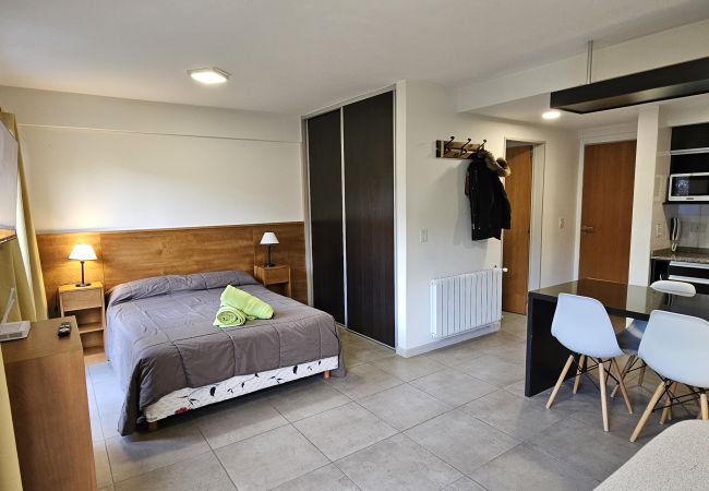 Estudio en San Carlos de Bariloche - Mary departamento en Barrio Belgrano Estudio en San Carlos de Bariloche - Mary departamento en Barrio Belgrano