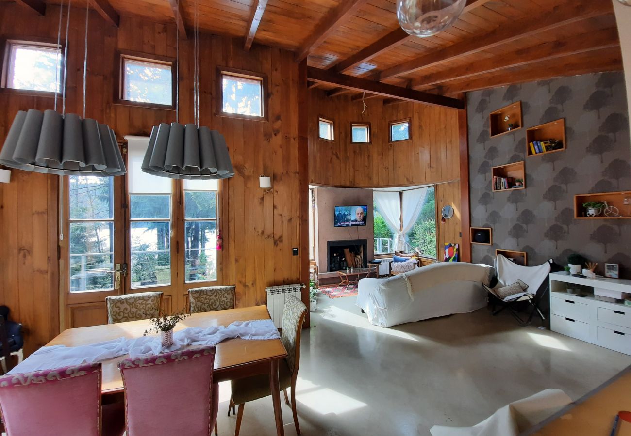 Casa en San Carlos de Bariloche - Casa Estilo Campo  - TARIFA EN DOLARES