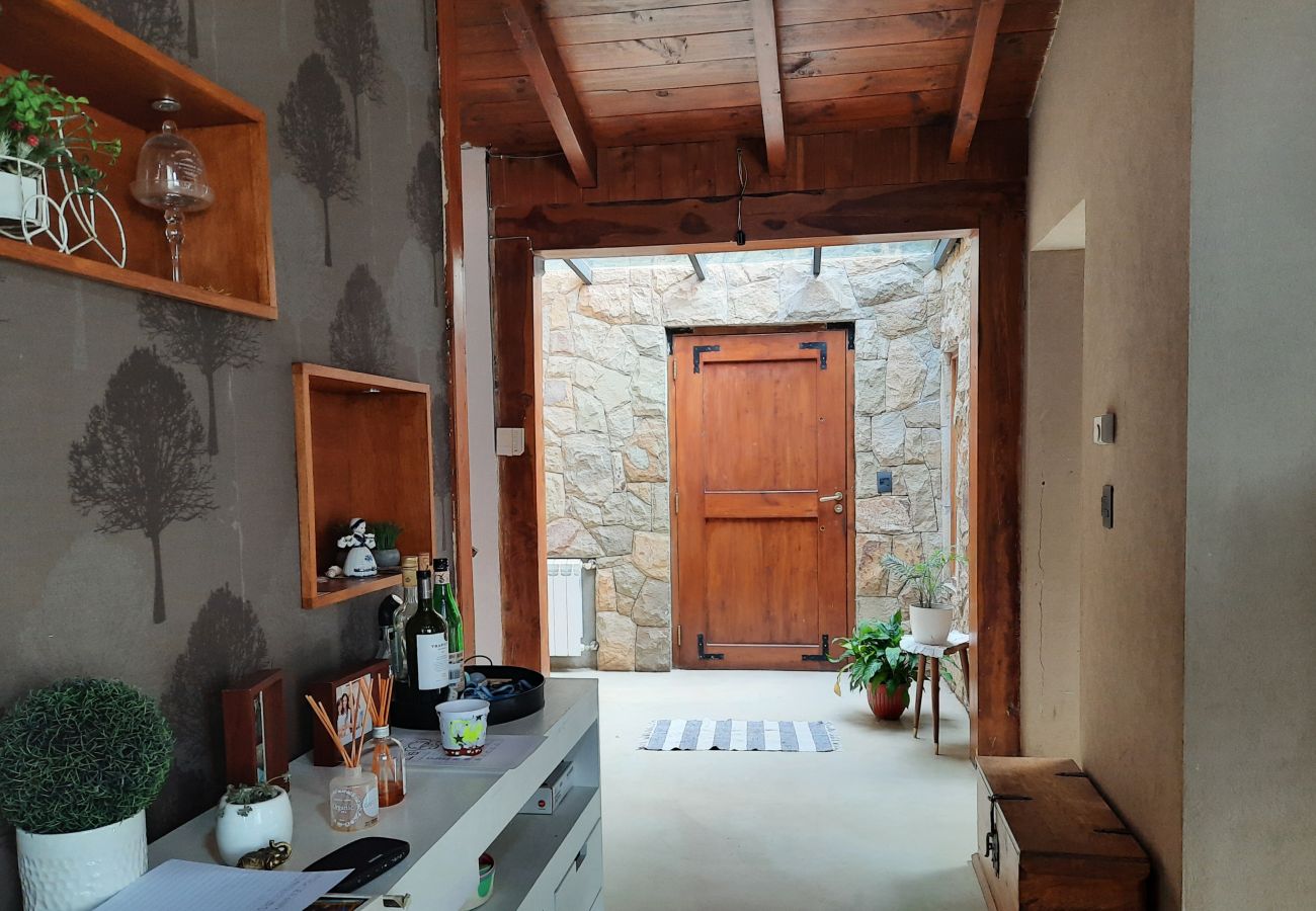 Casa en San Carlos de Bariloche - Casa Estilo Campo  - TARIFA EN DOLARES