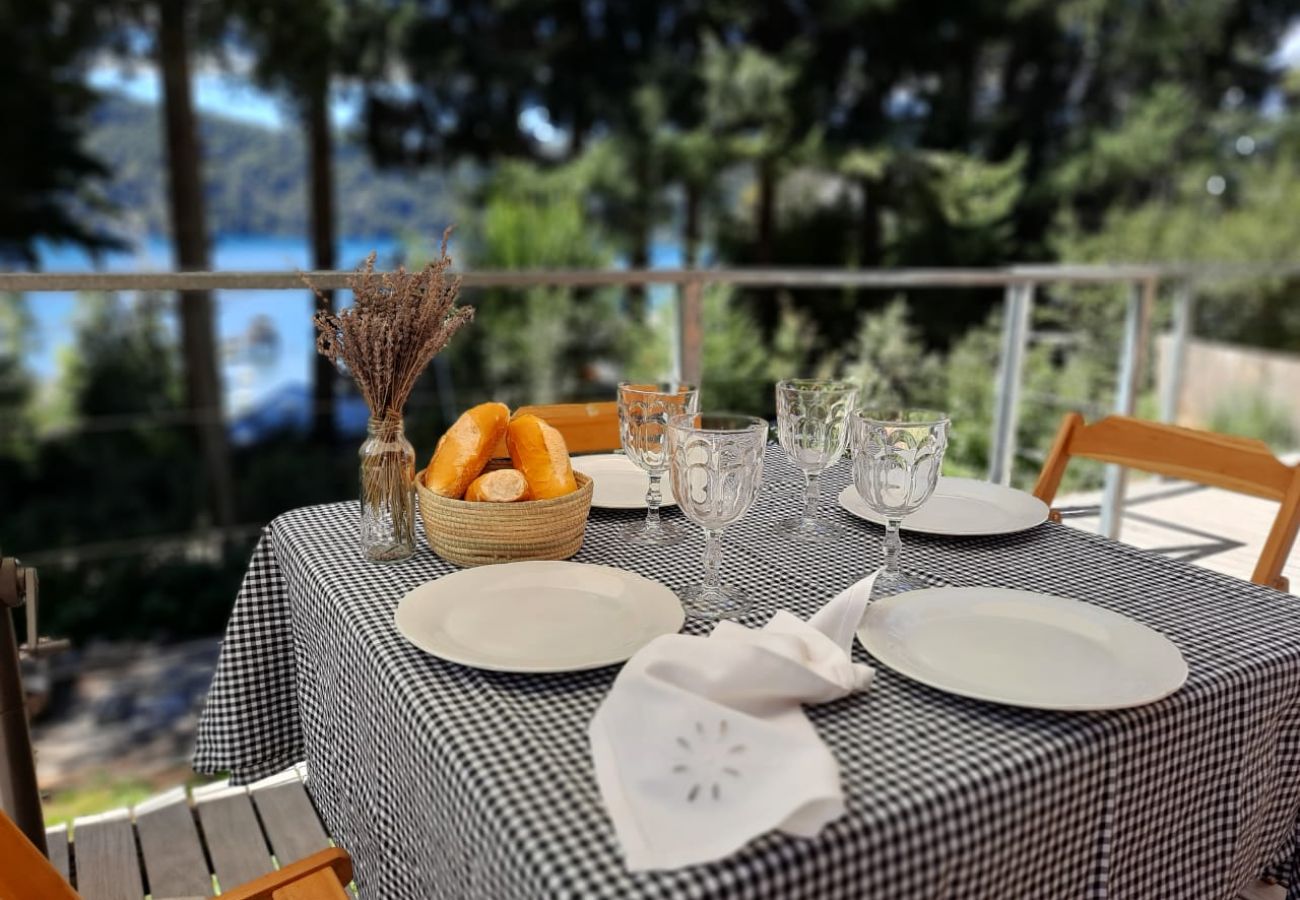 Casa en San Carlos de Bariloche - Casa Estilo Campo  - TARIFA EN DOLARES