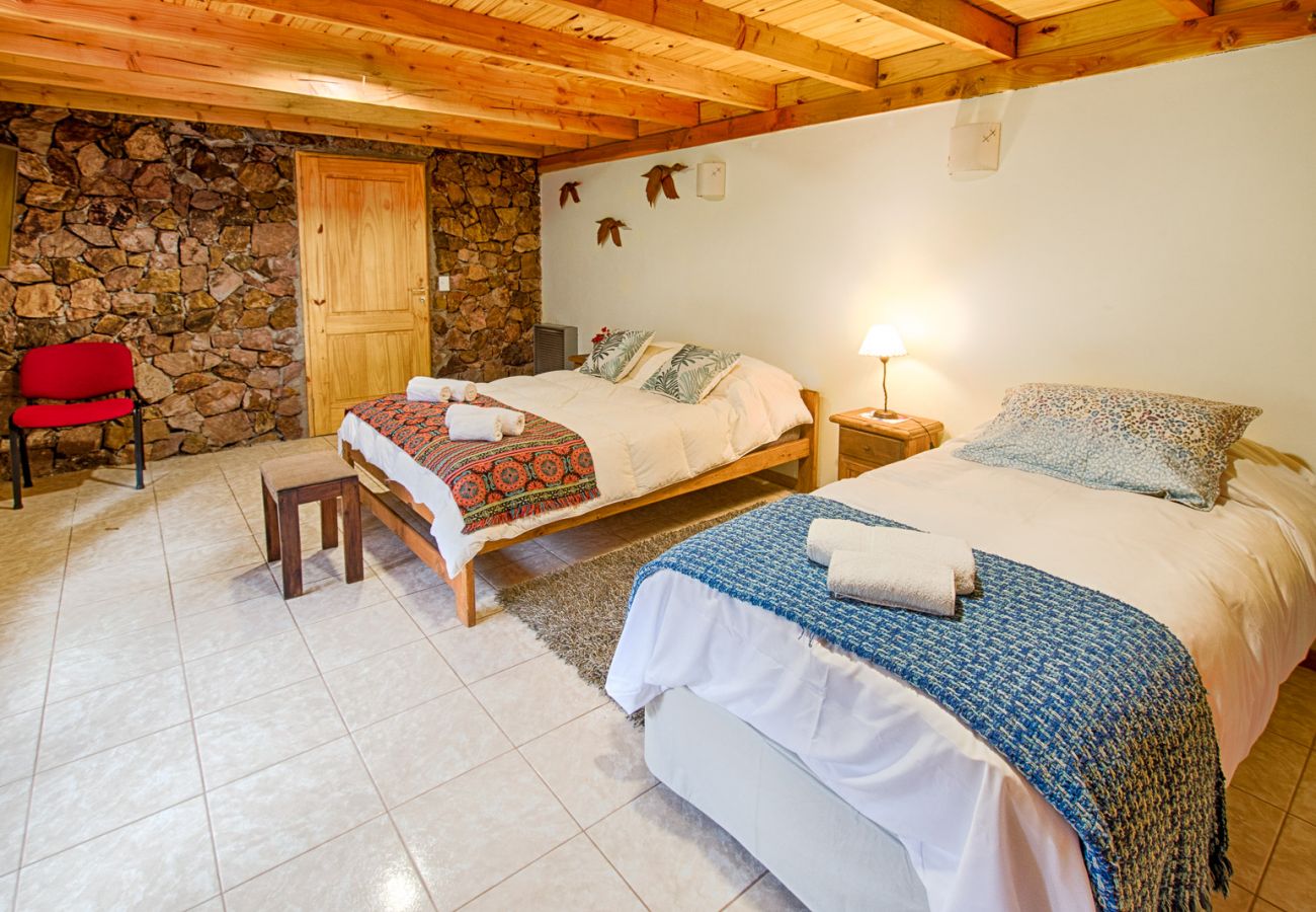 Casa en San Carlos de Bariloche - Casa Lugar Lejano para 5 personas