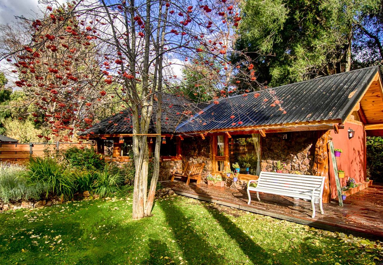 Casa en San Carlos de Bariloche - Casa Lugar Lejano para 5 personas