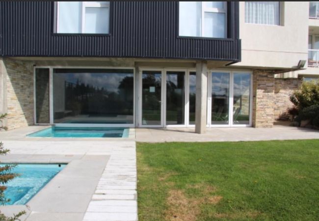 Apartamento en San Carlos de Bariloche - Patagonia Ollagua Lake View Apartamento en San Carlos de Bariloche - Patagonia Ollagua Lake View