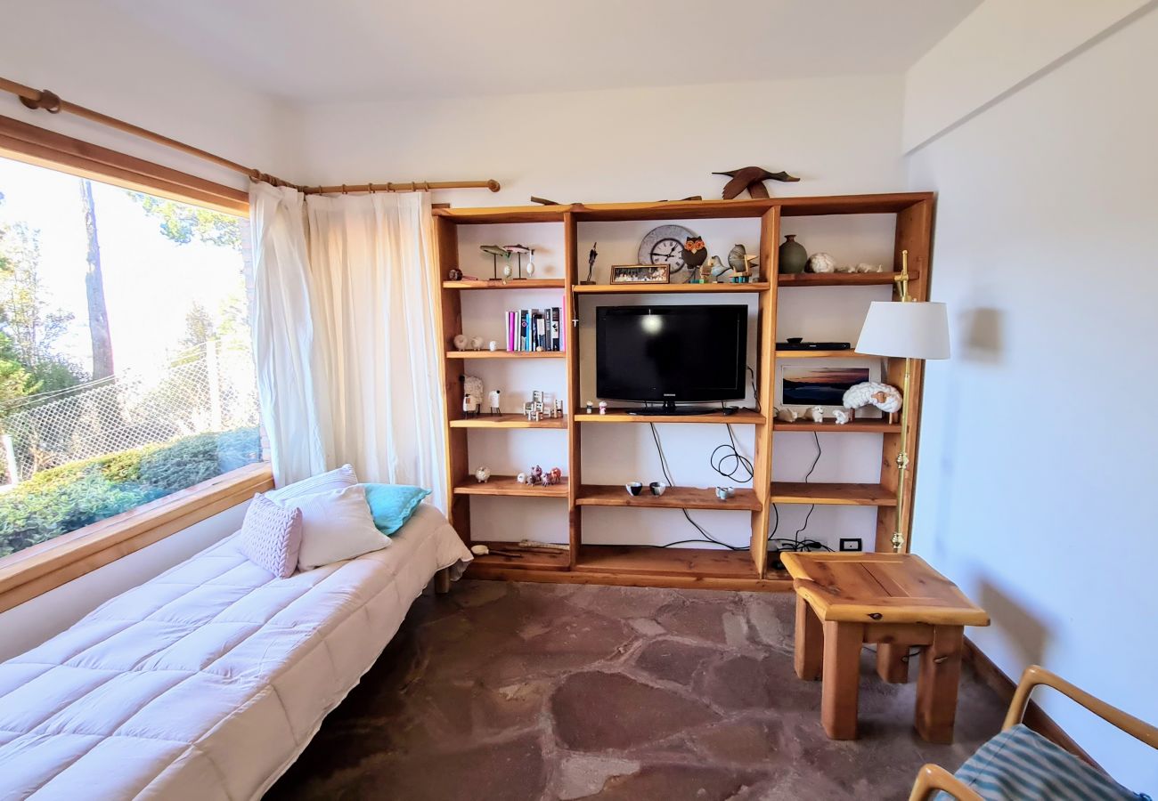 Casa en San Carlos de Bariloche - Casa con costa de lago y Piscina 