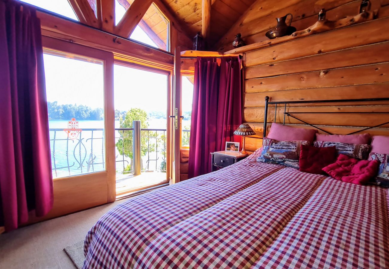 Casa en San Carlos de Bariloche - Casa El Mirador - TARIFA EN DOLARES