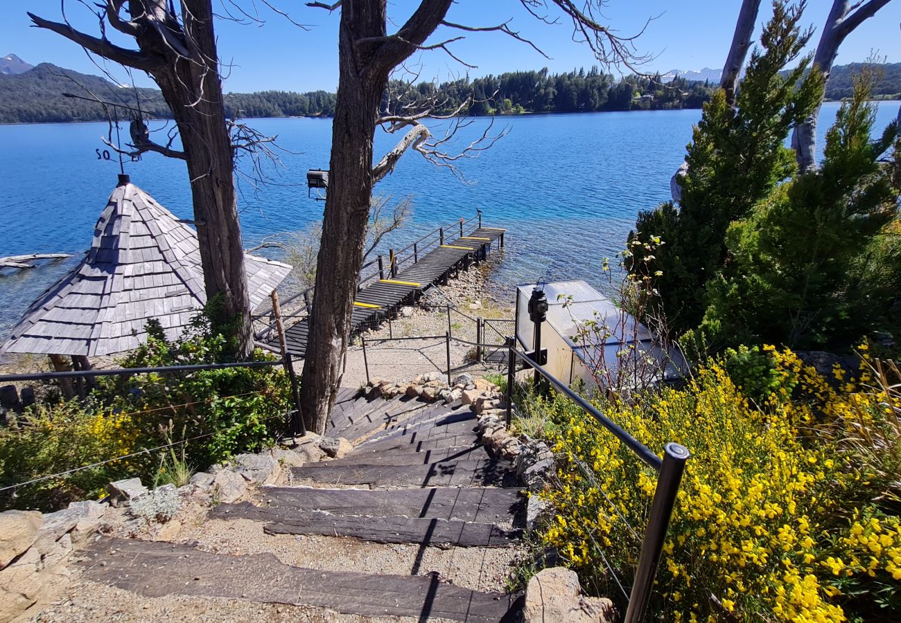 Casa en San Carlos de Bariloche - Casa El Mirador - TARIFA EN DOLARES