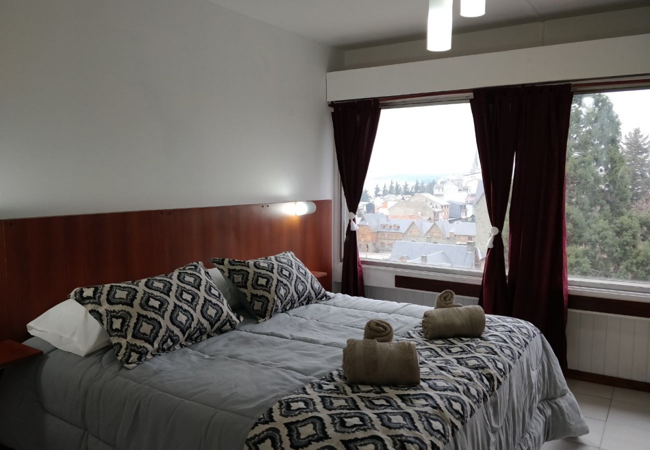 Estudio en San Carlos de Bariloche - Dto Pitraña con vista al lago