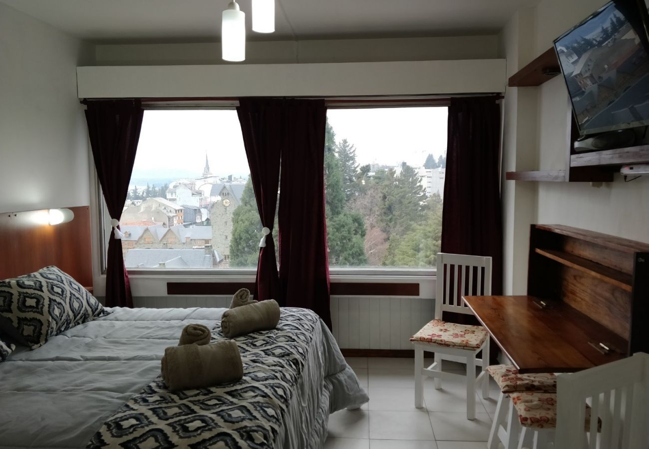 Estudio en San Carlos de Bariloche - Dto Pitraña con vista al lago