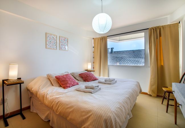 Apartamento en San Carlos de Bariloche - Apart Nahuel Huapi con vista al lago y estac. Apartamento en San Carlos de Bariloche - Apart Nahuel Huapi con vista al lago y estac.