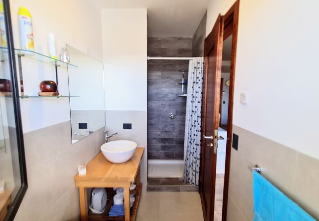 Estudio en San Carlos de Bariloche - Suite Michay con vista al lago Nahue Huapi Estudio en San Carlos de Bariloche - Suite Michay con vista al lago Nahue Huapi