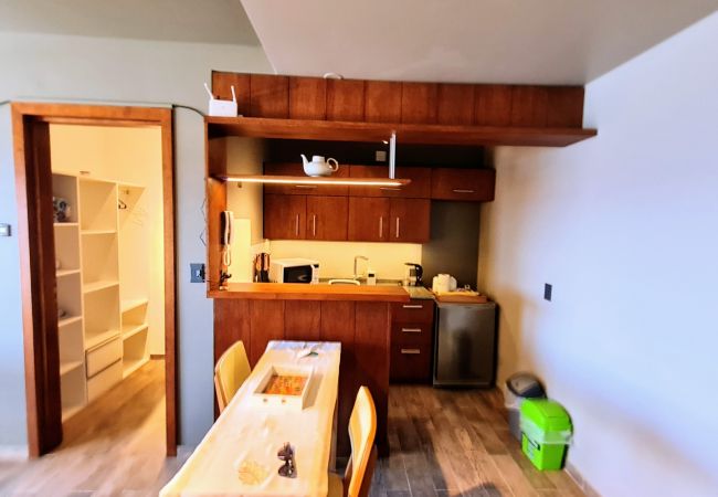 Estudio en San Carlos de Bariloche - Suite Michay con vista al lago Nahue Huapi Estudio en San Carlos de Bariloche - Suite Michay con vista al lago Nahue Huapi