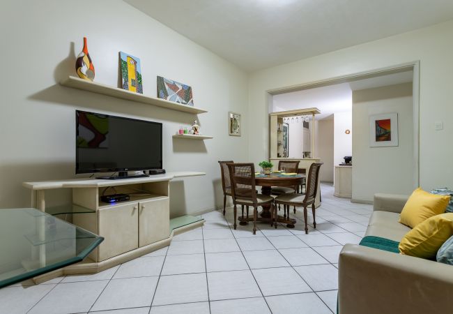Apartamento en Rio de Janeiro - A303 (Zona2) Apartamento en Rio de Janeiro - A303 (Zona2)