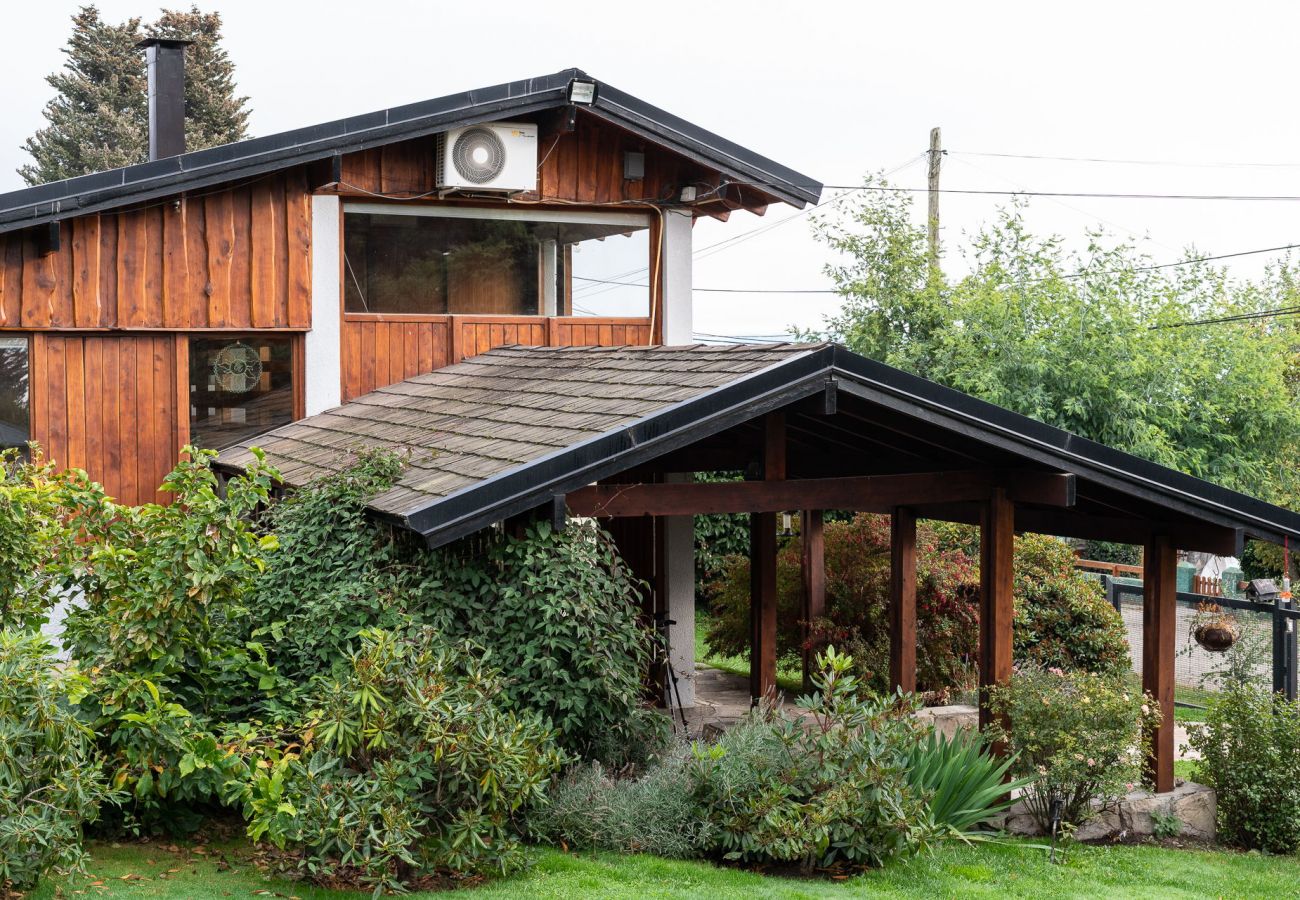 Casa en San Carlos de Bariloche - Casa Bittehus para 6  - Tarifa en Dolares