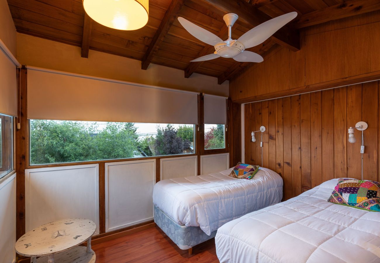 Casa en San Carlos de Bariloche - Casa Bittehus para 6  - Tarifa en Dolares