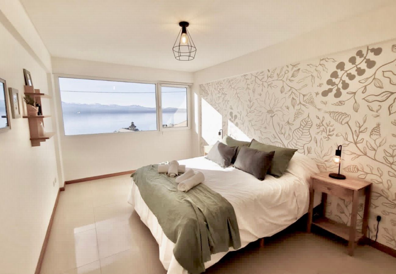Apartamento en San Carlos de Bariloche - ATELIER DEL LAGO con WIFI!!!!!
