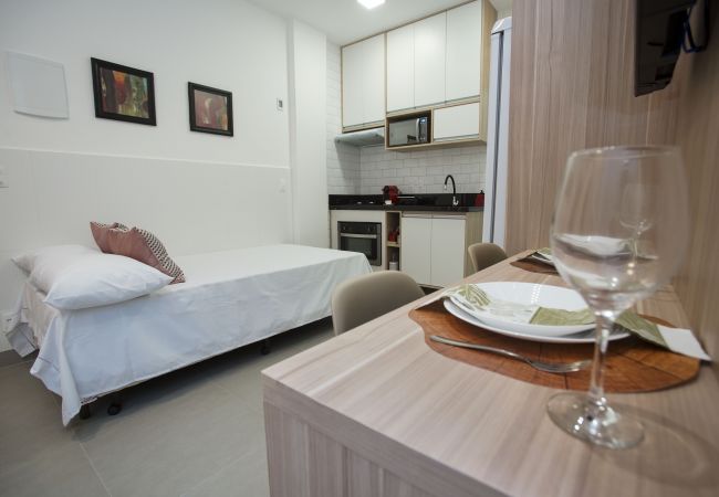 Estudio en Rio de Janeiro - NSC1109 (Zona3) Estudio en Rio de Janeiro - NSC1109 (Zona3)