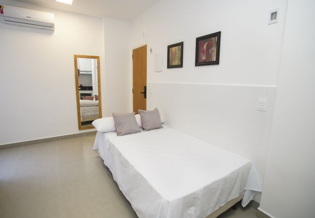 Estudio en Rio de Janeiro - NSC1109 (Zona3) Estudio en Rio de Janeiro - NSC1109 (Zona3)