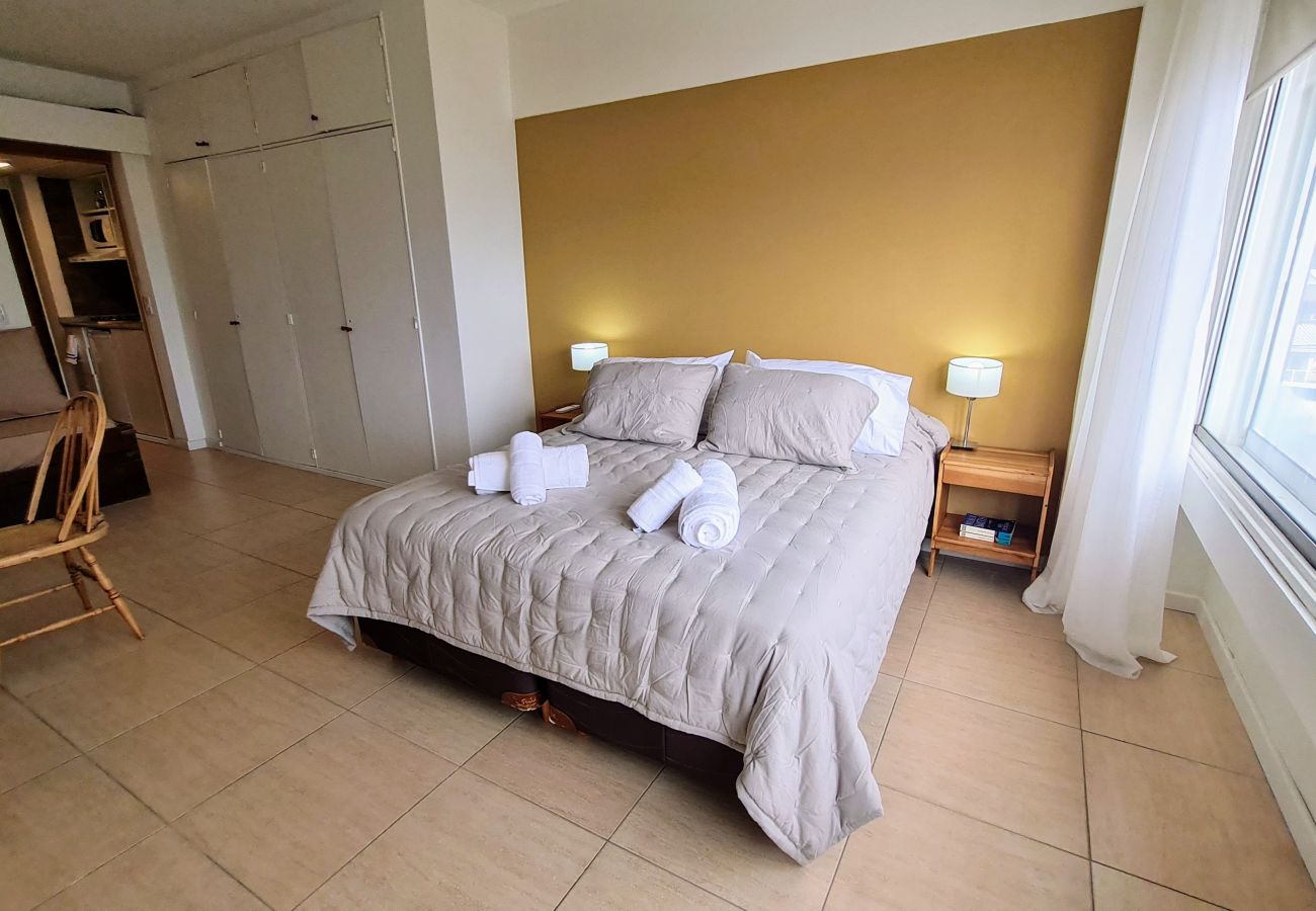 Estudio en San Carlos de Bariloche - DTO. INTI HAUS con vista al Lago OFERTA  JUNIO 10%