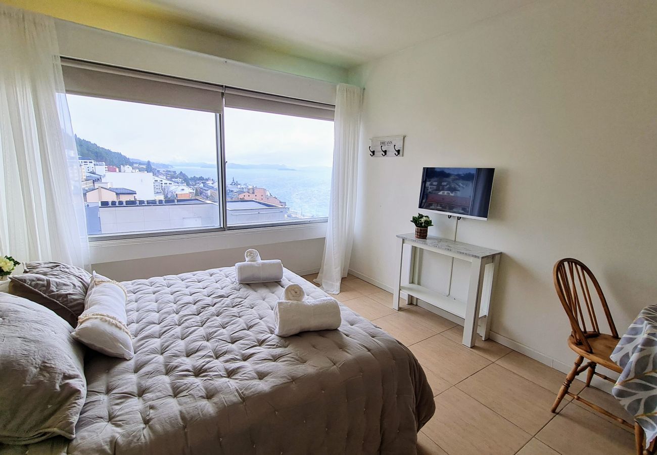 Estudio en San Carlos de Bariloche - DTO. INTI HAUS con vista al Lago OFERTA  JUNIO 10%
