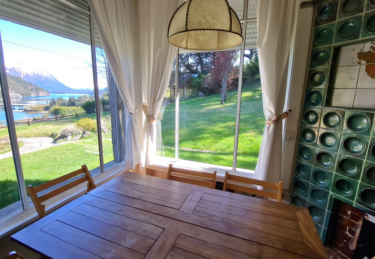 Casa en San Carlos de Bariloche - QUEMEY MAPU - TARIFA EN DOLARES