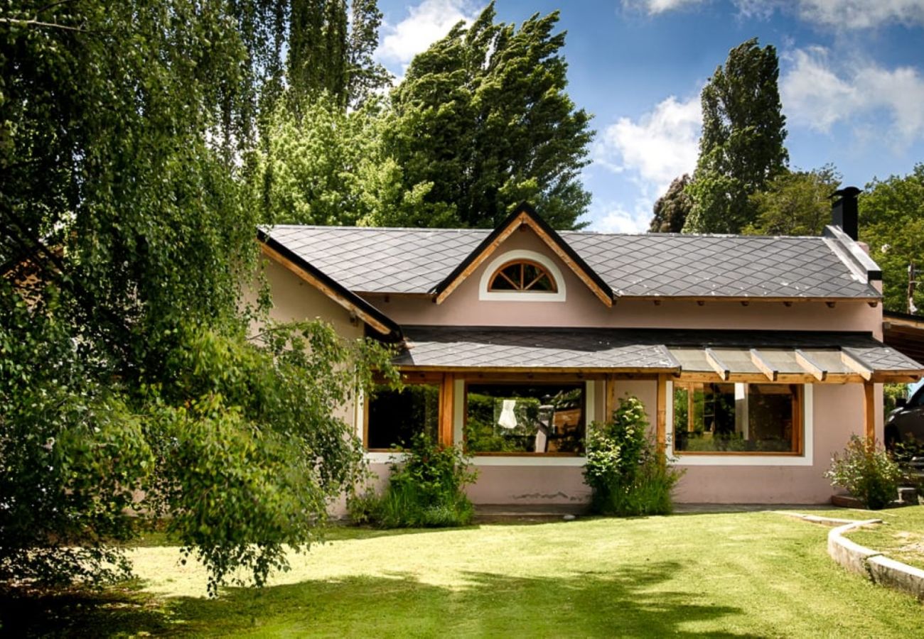 Casa en San Carlos de Bariloche - Hermosa casa para 6 personas - TARIFA EN USD