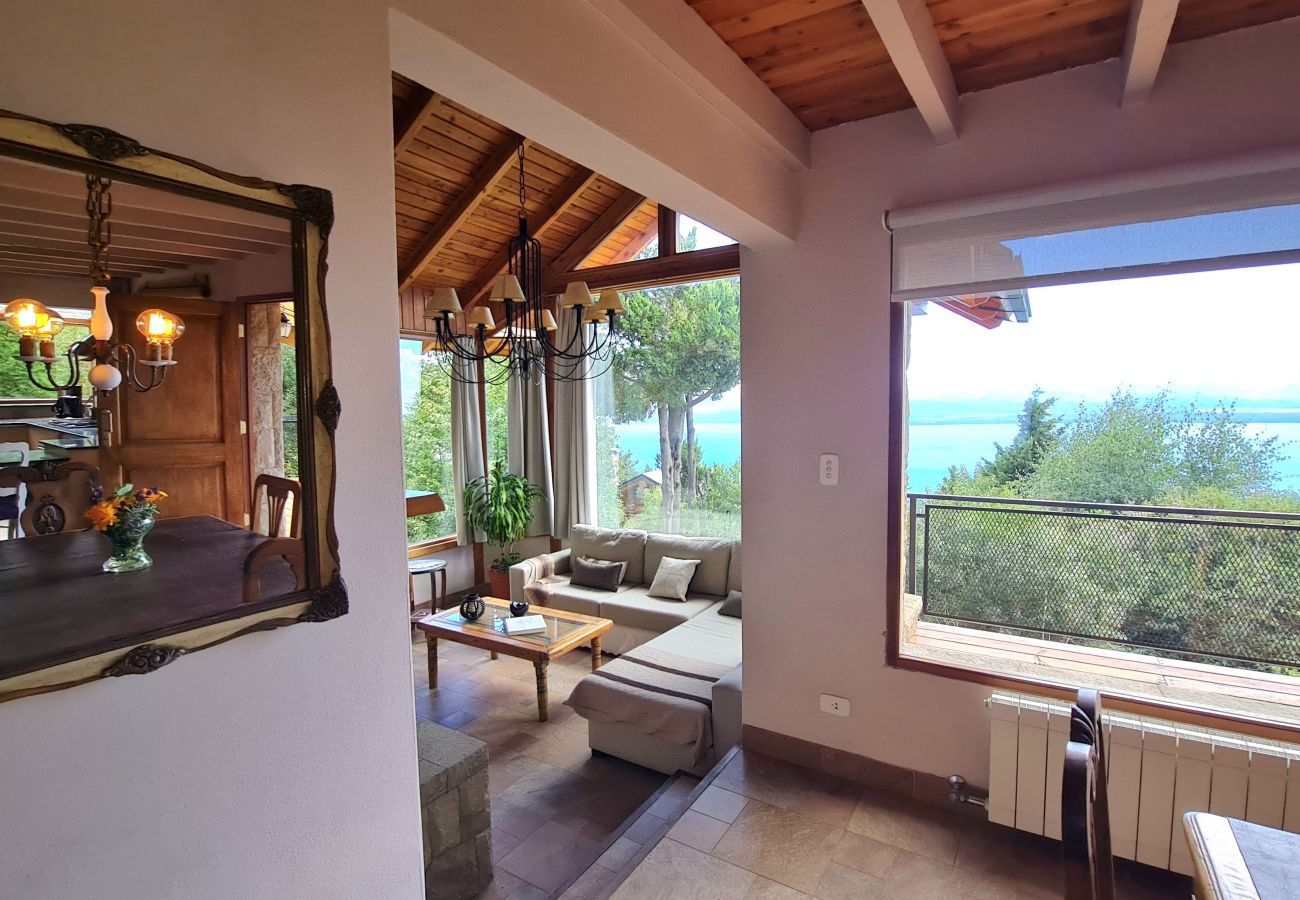 Casa en San Carlos de Bariloche - CASA LA JULITA - TARIFA EN DOLARES