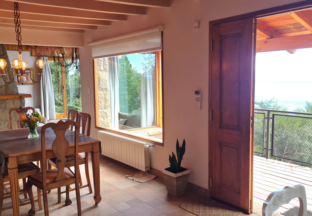 Casa en San Carlos de Bariloche - CASA LA JULITA - TARIFA EN DOLARES