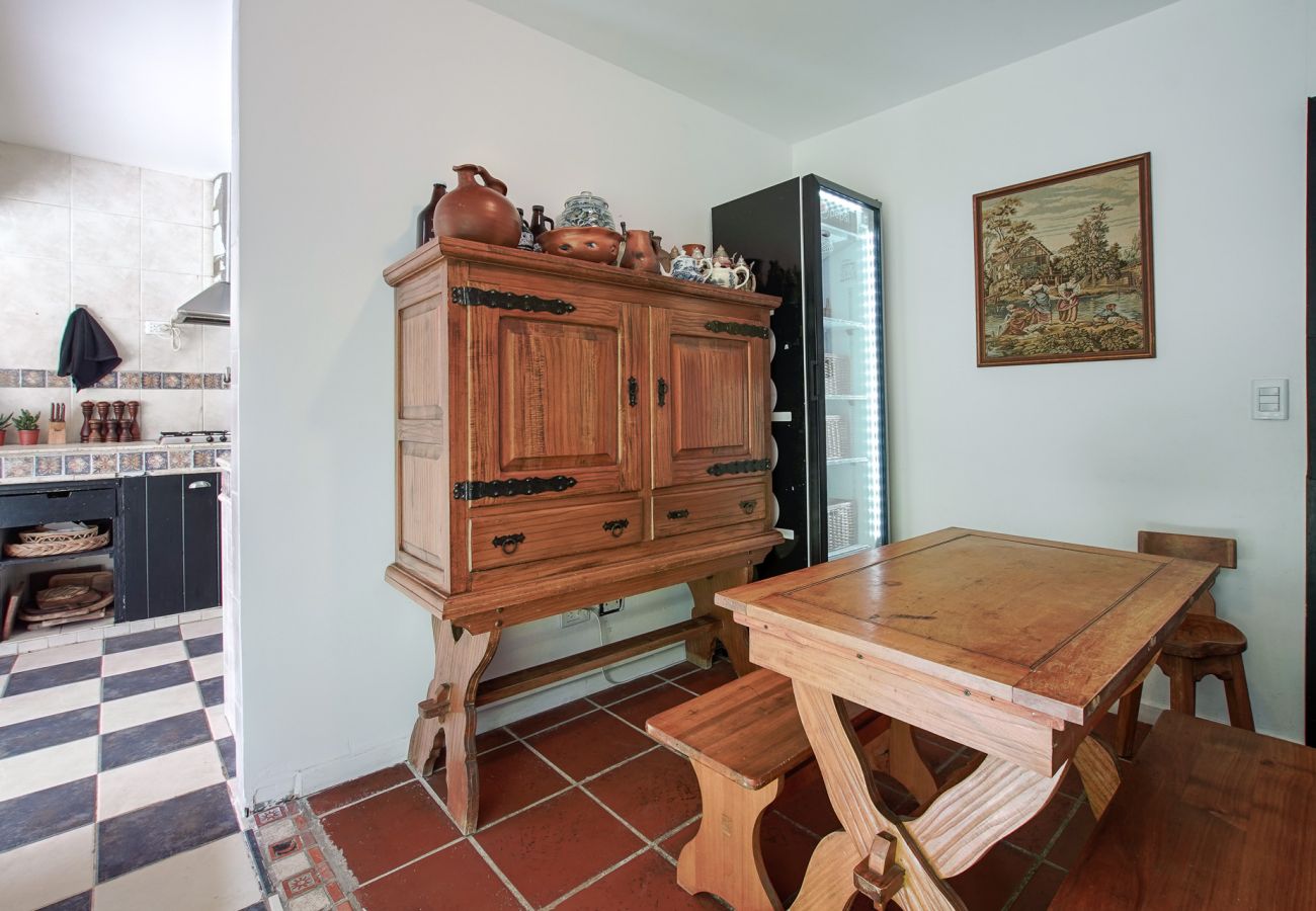 Casa en San Carlos de Bariloche - Casa La Negra - TARIFAS EN DOLARES