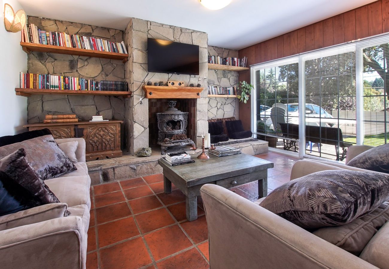 Casa en San Carlos de Bariloche - Casa La Negra - TARIFAS EN DOLARES