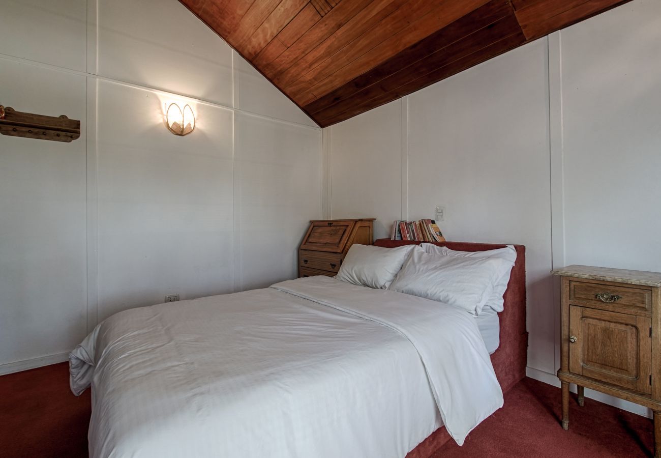 Casa en San Carlos de Bariloche - Casa La Negra - TARIFAS EN DOLARES
