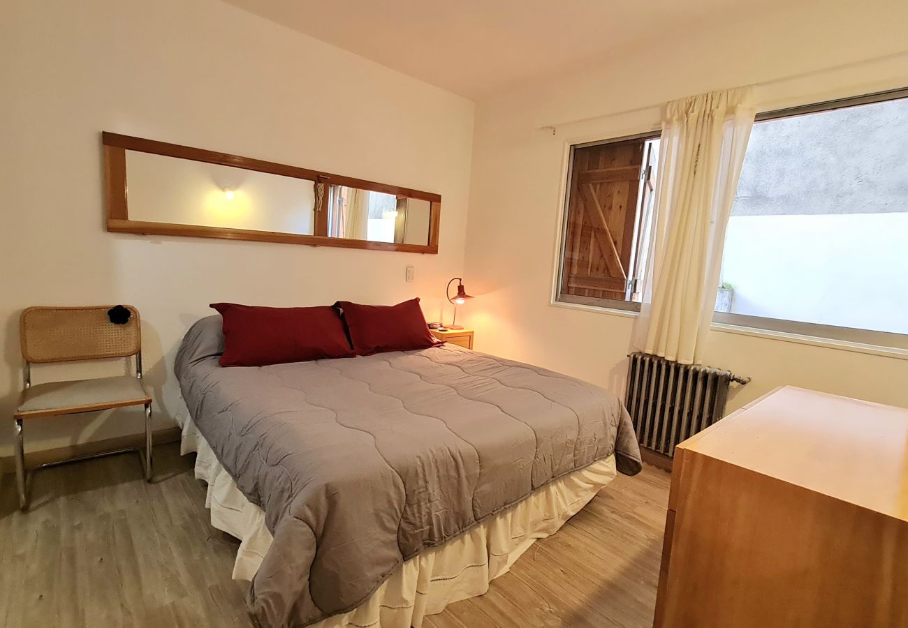 Apartamento en San Carlos de Bariloche - Dto. Mora a pasos del Centro Civico